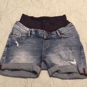 H&M maternity jean shorts